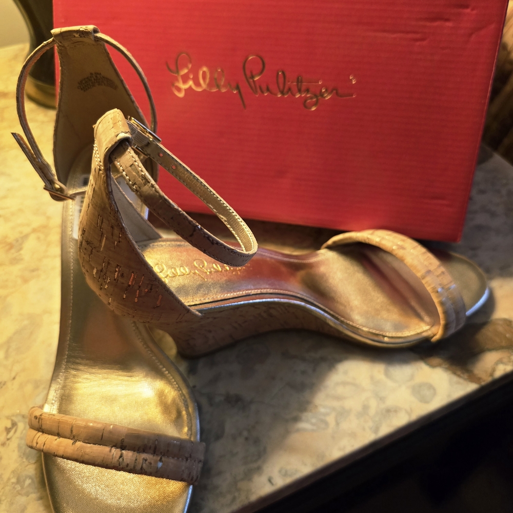 Lilly Pulitzer Tan Wedges with Elegant Ankle Strap